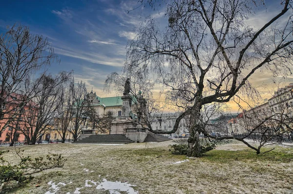 Parque Varsovia Ciudad Polonia Con Nieve Durante Invierno — Foto de Stock