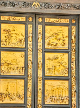 İtalya Floransa 'da Santa Maria del Fiore Katedrali ve Piazza Duomo