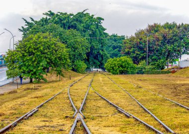 Eski bir demiryolunun güzel görüntüsü