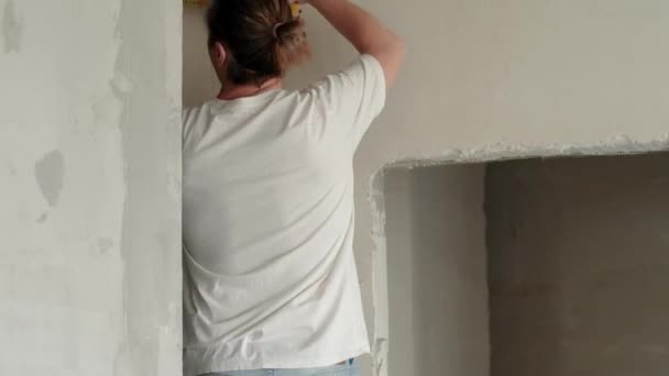 Renovation Apartment Electrical Wiring Empty Walls Repairs House Own Hands — Stockvideo