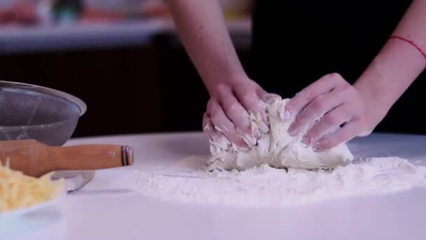 Tésztát Készítek Sütéshez Főzés — Stock videók