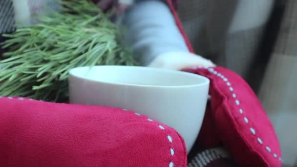 Gemütliche Winteratmosphäre Tasse Kaffee — Stockvideo