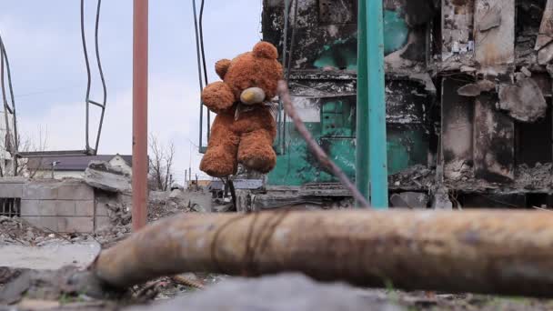 Ukraine Borodyanka 2022 Teddy Bear Paw Broken Swing Background Destroyed — Wideo stockowe