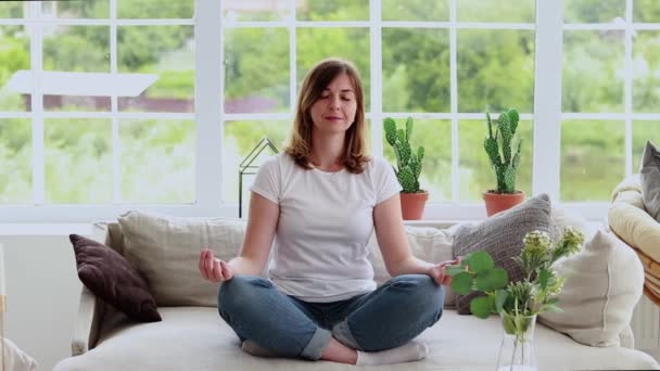 Girl Tries Meditate Starts Dancing Rest Clear Mind Stress Girl — Video Stock