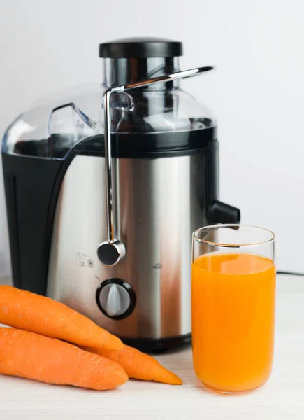 Glass Freshly Squeezed Carrot Juice Juice Extractor Table Kitchen Homemade — Foto de Stock