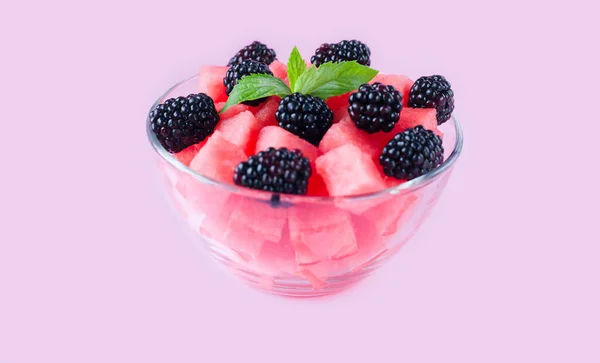 Summer Juicy Watermelon Salad Blackberries Mint Leaves Pink Background Diet — Foto de Stock