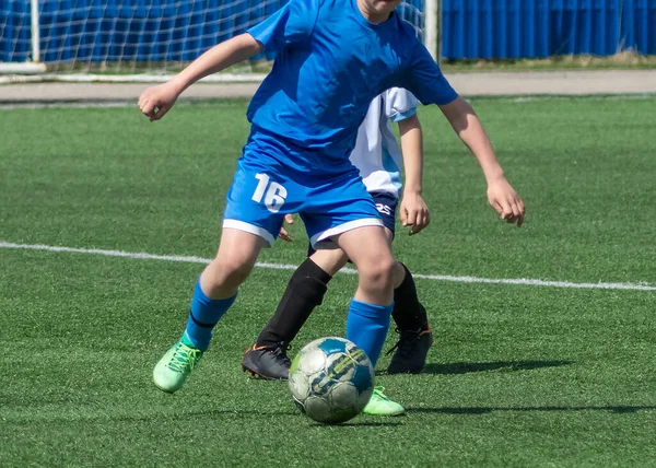 Kindervoetbal Actief Voetbal Voor Meisjes Jongens Competitie Mooie Dynamische Momenten — Stockfoto