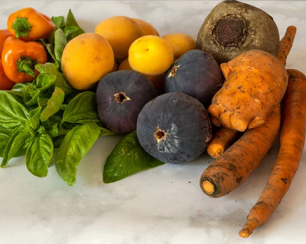 Fruit Vegetables Californias Summer Harvest Marble Background Dinner Angle View — Fotografia de Stock