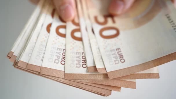 Cierre Manos Una Mujer Mientras Cuenta Dinero Euros Valor Economía — Vídeos de Stock