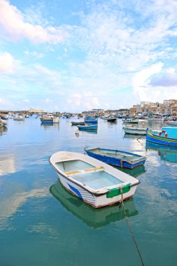 Malta Marsaxlokk Köyü manzarası