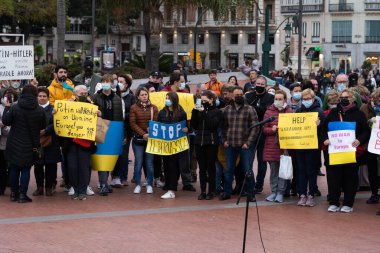 Malaga İspanya 27 Şubat 2022: Ukrayna 'nın işgaline karşı göstericiler.