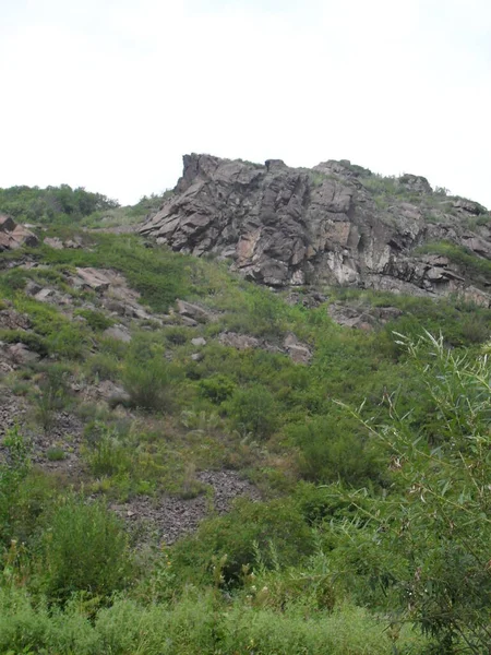 Rocas Cima Montaña — Foto de Stock