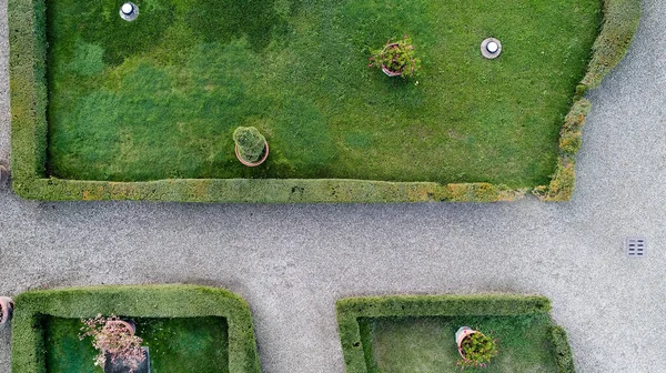 Bovenaanzicht Van Een Drone Vanuit Lucht Van Een Elegante Tuin — Stockfoto