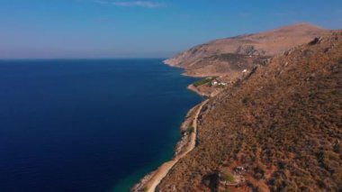 Yunanistan 'daki Hydra adası. Hava görünümü