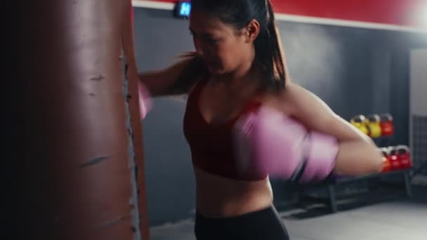 Close Shot Asian Woman Practice Boxing Gym Furious Girl Get — Stockvideo