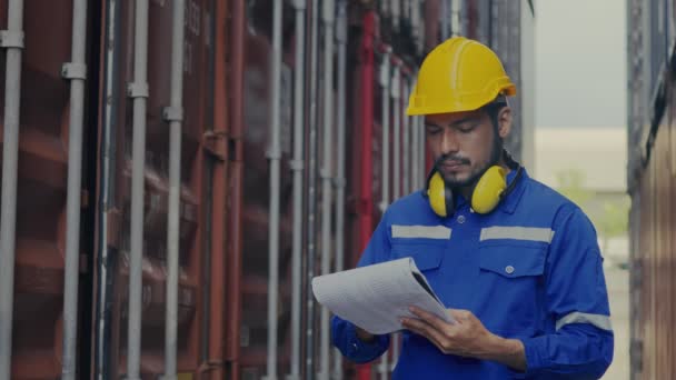 Medium Shot Asian Man Industrial Shipping Worker Holding Clipboard While — Αρχείο Βίντεο