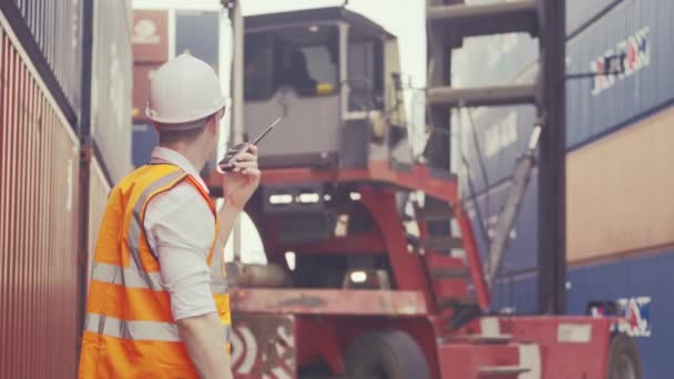 Medium Shot Smart Handsome Caucasian Industrial Shipping Worker Using Radio — Stockvideo