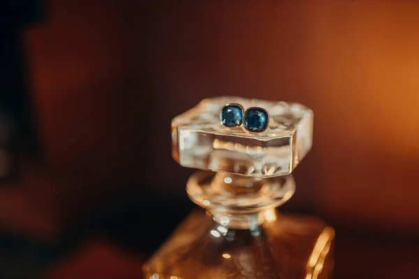 Güzel dekorasyonlu düğün aksesuarları.