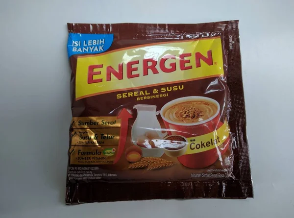 CIANJUR, Indonezya: 1 Nisan 2022: ENERGEN marka süt ürünleri fotoğrafı