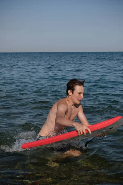 Year Old Teenage Boy Sea Body Board — Stockfoto