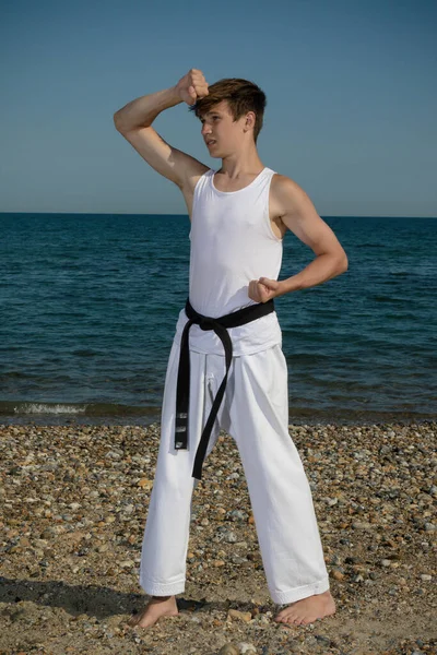 Year Old Teenage Black Belt Doing Karate Beach — Zdjęcie stockowe
