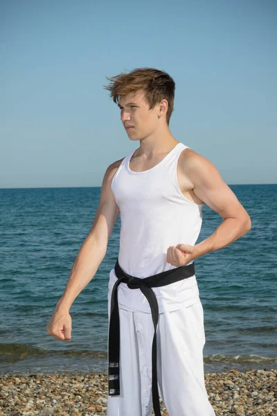 Year Old Teenage Black Belt Doing Karate Beach — Zdjęcie stockowe