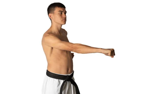 Shirless Lat Practacing Karate Żołądek Punch — Zdjęcie stockowe