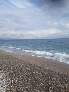  Güzel bir sahili olan bir sahil