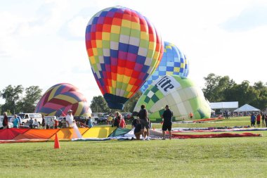 Büyük Orman Parkı Balon Yarışı 2021. Etkinlik Forest Park-St. Louis, Missouri, ABD 'de düzenlendi. Yıllık etkinlik bir gece önce bir balonla başlıyor..