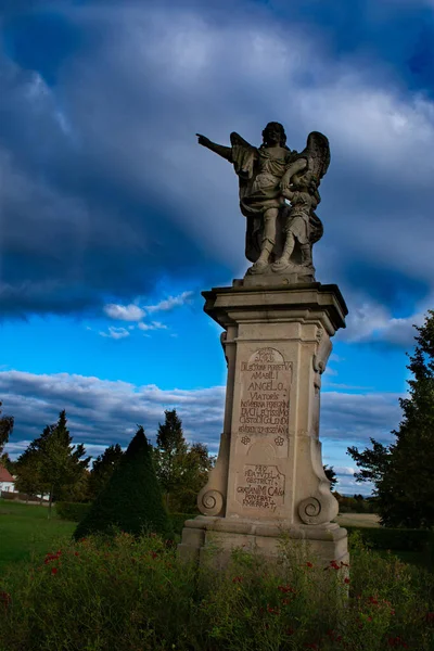 Monument Park Klaster Marianska Tynice Kralovice — Stockfoto