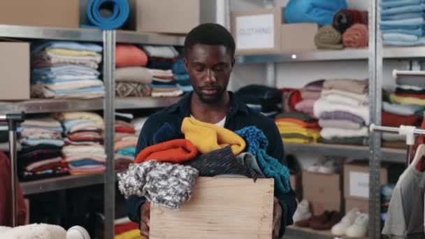 Portrait View Multiracial Male Worker Looking Camera Stretching Box Clothes — Wideo stockowe