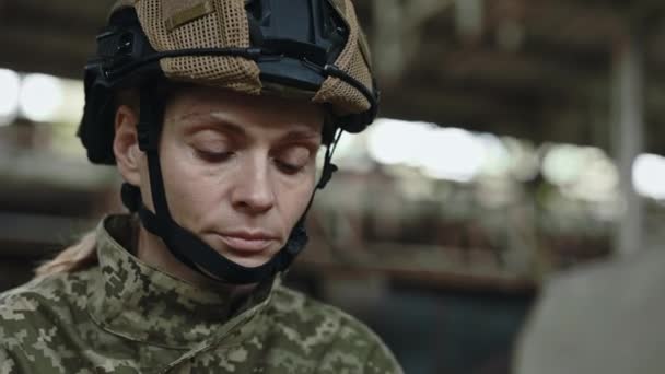 Female Soldier Military Uniform Helmet American Flag Hands Praying Peace — Video Stock