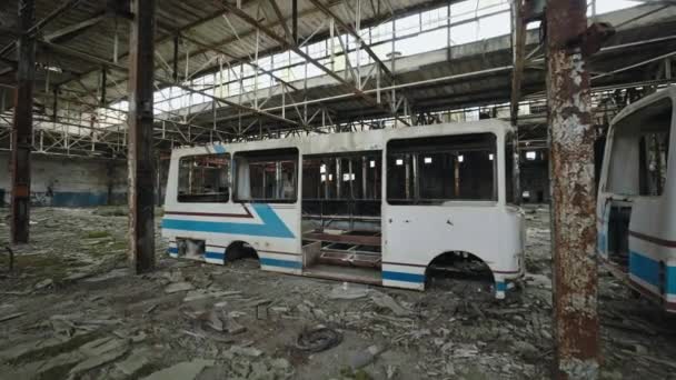 Disassembled Buses Using Protection Military Operation Russian War Ukraine Crashed — Stockvideo