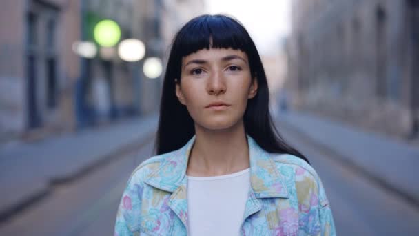 Portrait Beautiful Caucasian Woman Pierced Nose Standing Middle Street Looking — Stock Video