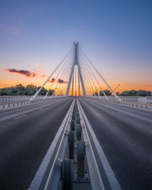 Polonya, Rzeszow 'daki Mazowiecki Köprüsü ve Wislok Nehri