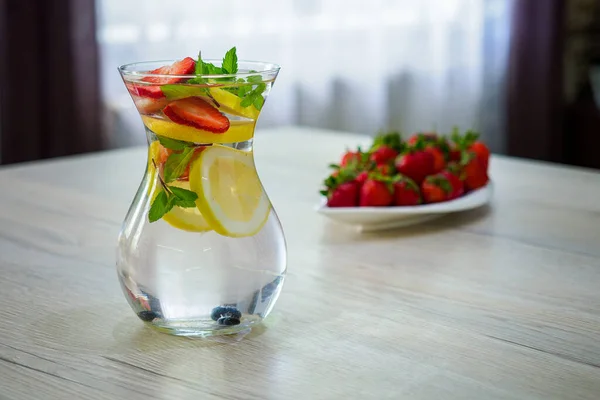 Fresh Fruit Drink Fresh Strawberries Mint Lemon Ice Table — Stock Photo, Image