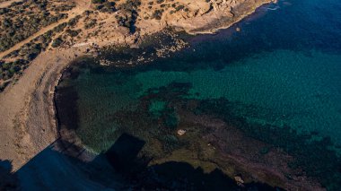 Turkuaz deniz suyu, Cala Mijo, Aguilas, Murcia, İspanya