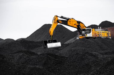 Kömür madenciliği aracı liman sanayii yakıtı