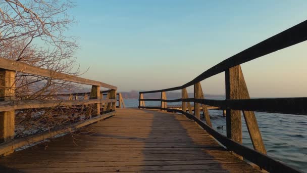 Jetée Sur Lac Varèse — Video