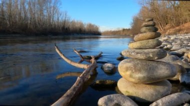 Nehrin yanında gevşeme