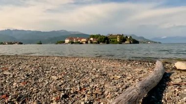 view of the beach Isola Bella