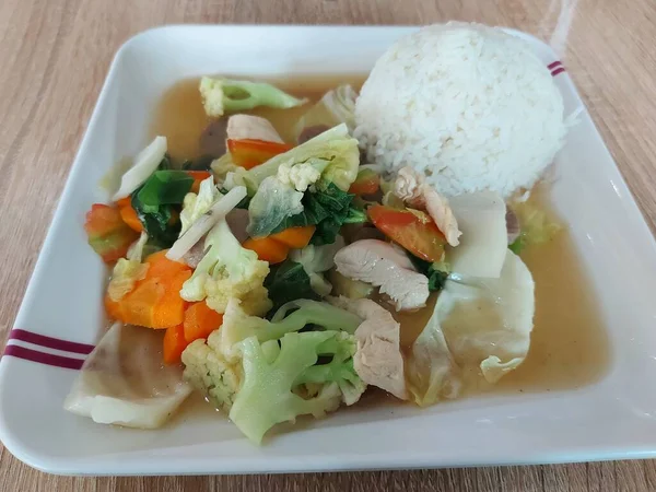 Nasi Capcay Comida Chinesa Contém Legumes Cenouras Couve Flor Milho — Fotografia de Stock