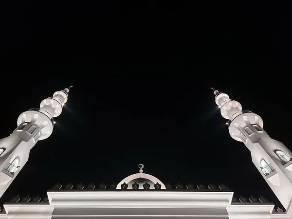 Bogor Indonesia April 2020 Masjid Thohir Magnificent White Mosque Located — Stock Photo, Image