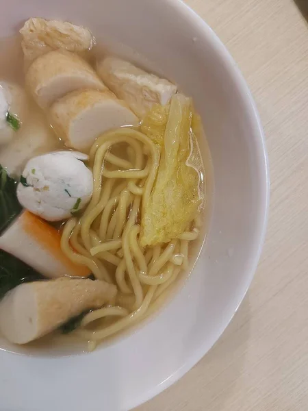 Jovem Tau Singapore Comida Típica Servido Tigela Branca Sabor Salgado — Fotografia de Stock