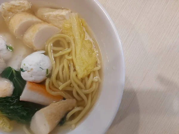 Jovem Tau Singapore Comida Típica Servido Tigela Branca Sabor Salgado — Fotografia de Stock