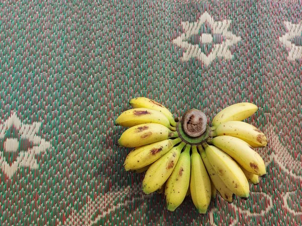Жовтий Стиглий Банан Мулі Тропічні Фрукти — стокове фото