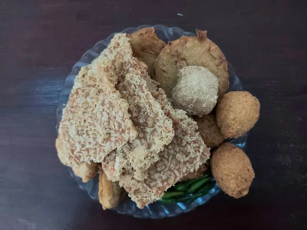 Collations Frites Assorties Snacks Indonésiens Composé Tempeh Frit Combro Tofu — Photo