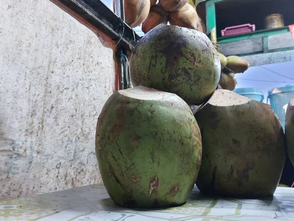 Natural Fresh Green Young Tender Hara Coconut Kelapa Muda — Stock Photo, Image