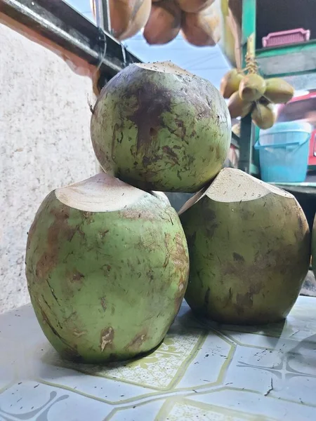 Natural Fresh Green Young Tender Hara Coconut Kelapa Muda — Stock Photo, Image