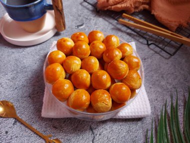 Ananaslı tart, nanalı tart ya da nastarlı kurabiyeler. İçinde ananas reçeli olan kurabiyeler. Kurban Bayramı ve diğer özel etkinliklerinde çok popülerdir..